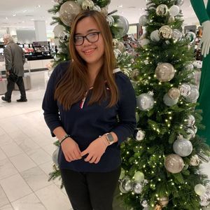 Meet your Posher, Nhu